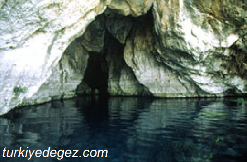 Sulu İn Mağarası (İncirli, Gök mağara)