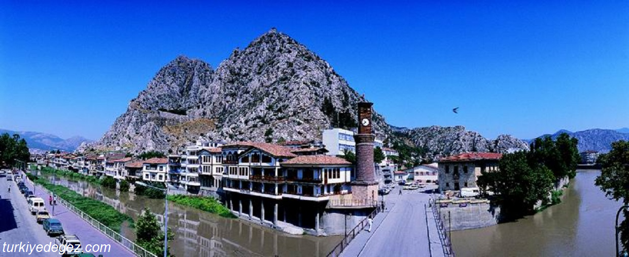 Amasya Eski Saat Kulesi