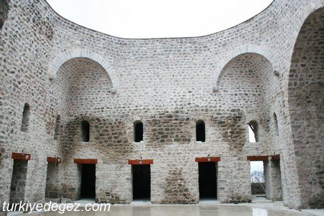 Yağıbasan Medrese 