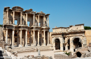 Efes Celsus Kütüphanesi