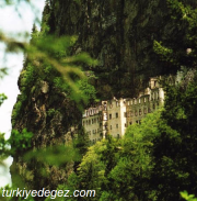 Kızlar (Panagia Theokephastros) Manastırı