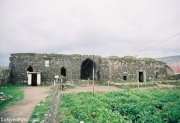 Mir Abdal Camii Memu Zin Türbesi