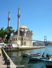 Büyük Mecidiye (Ortaköy) Camii